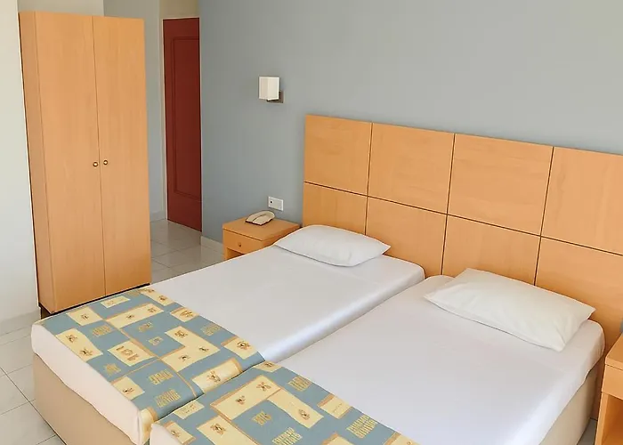 Flisvos Hotel Tolón