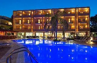 Flisvos Hotel 3*