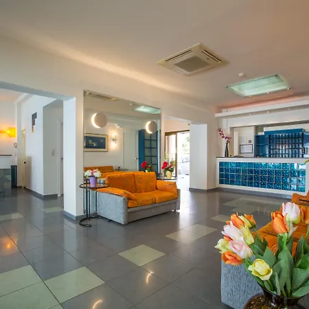 Flisvos Hotel