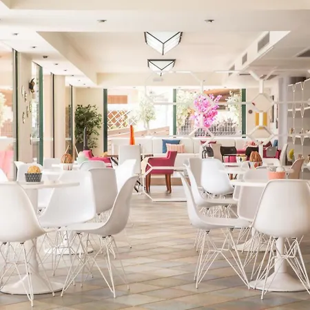 Flisvos Hotel 3*