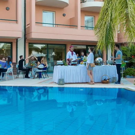 Flisvos Hotel Tolón