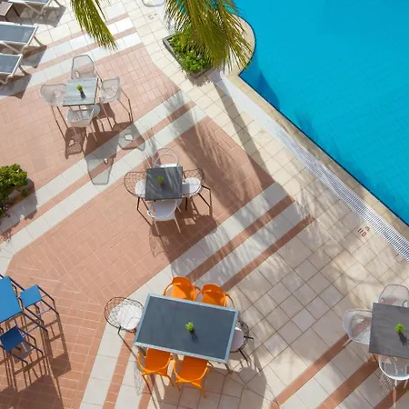Flisvos Hotel 3*