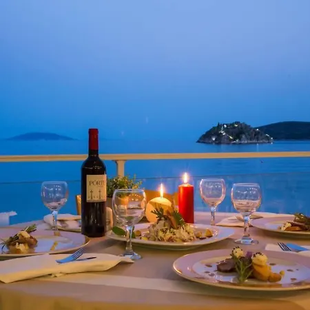 Отель Flisvos Толон